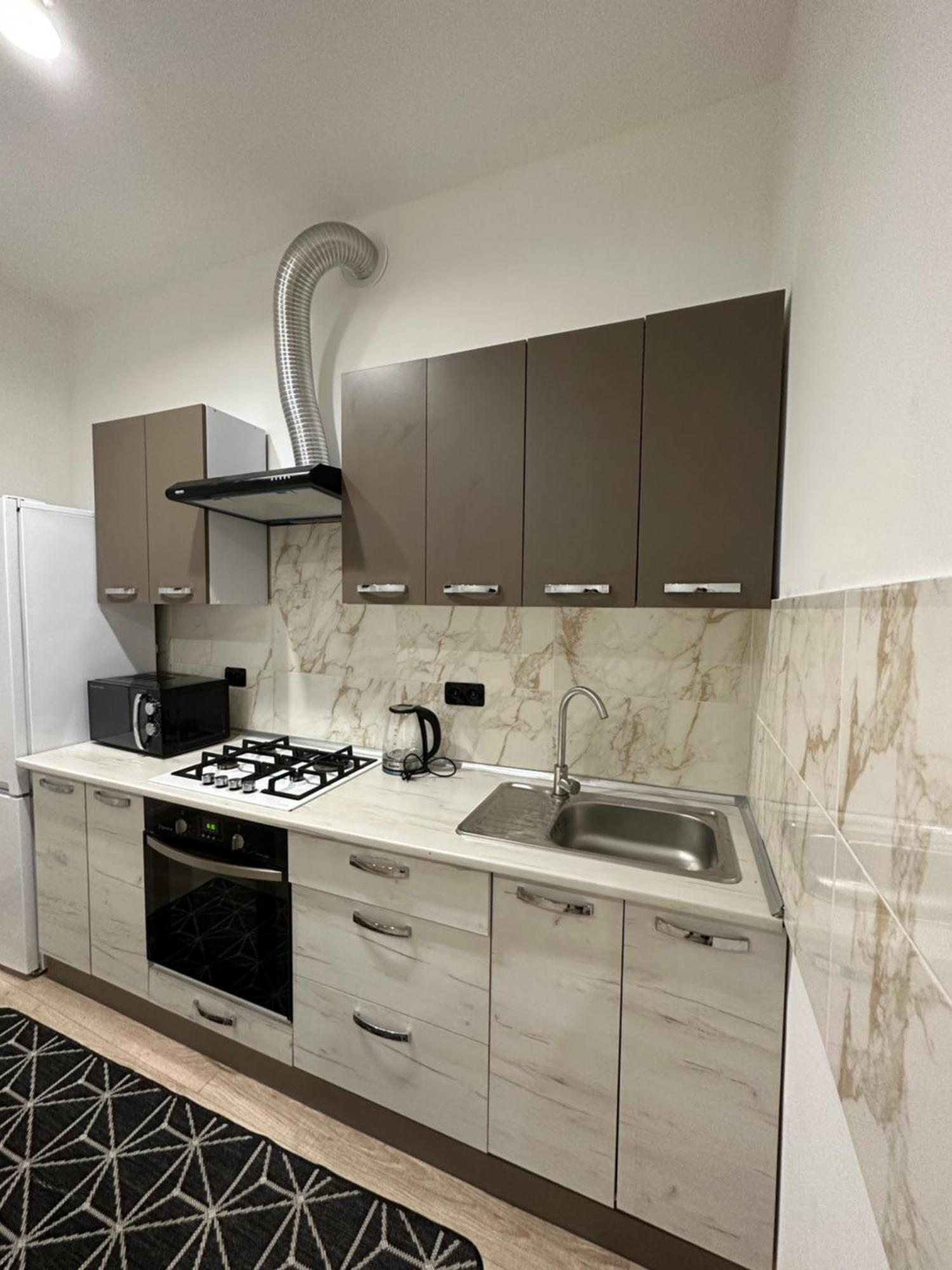 Levvv Apartment Λβιβ Εξωτερικό φωτογραφία